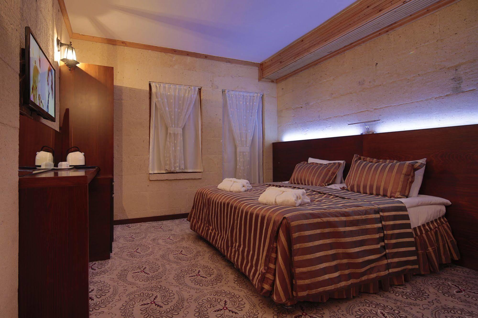 Aden Hotel Cappadocia Üchisar Bagian luar foto